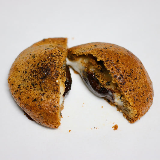 Lava Earl Grey Chocolate Mochi Cookie
