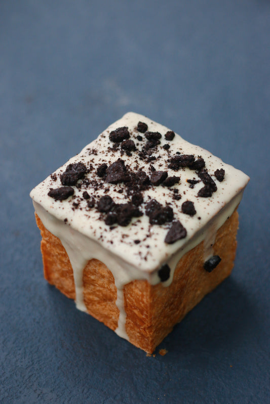 Cookie & Cream Cube Croissant